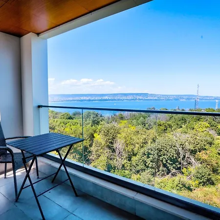 Saint George * Βάρνα