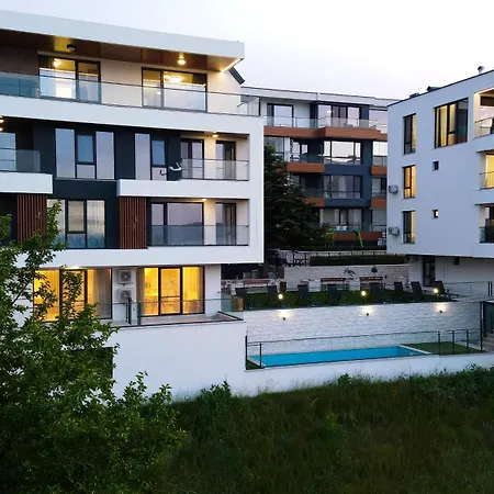 Saint George * Βάρνα