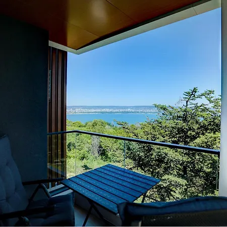 Saint George * Βάρνα